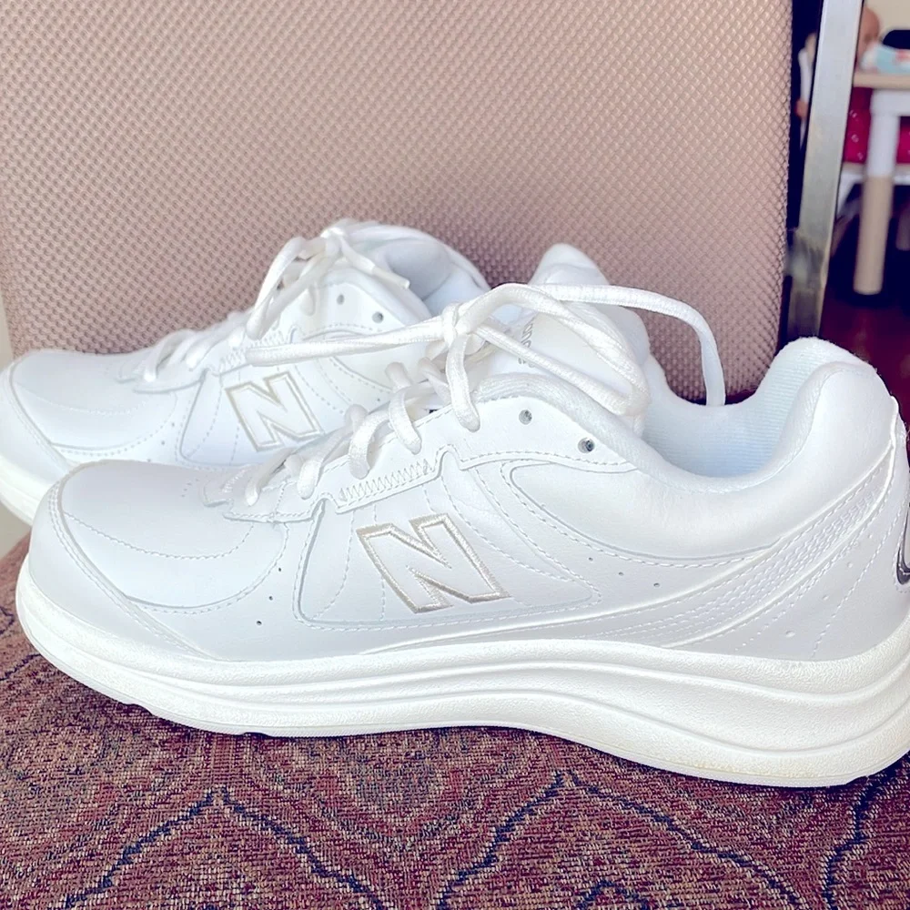 New Balance - Picture 7 of 7